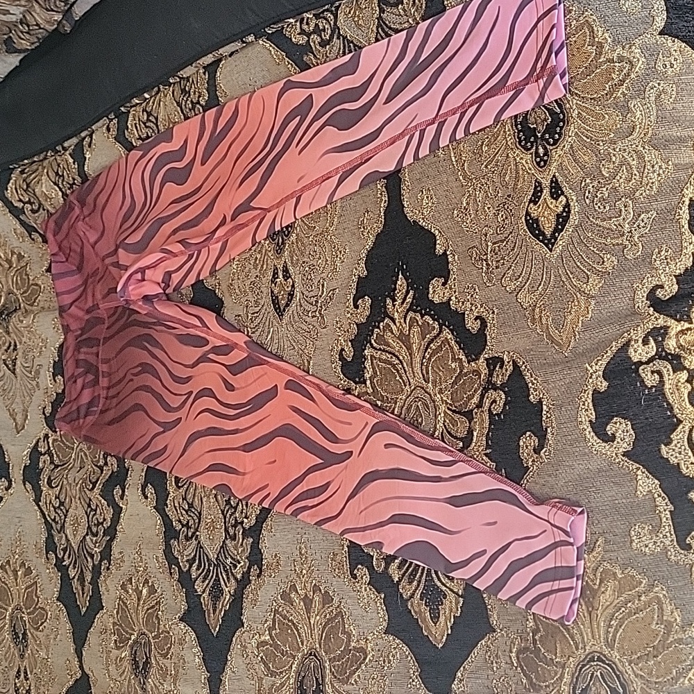 Take Gear workout yoga leggings